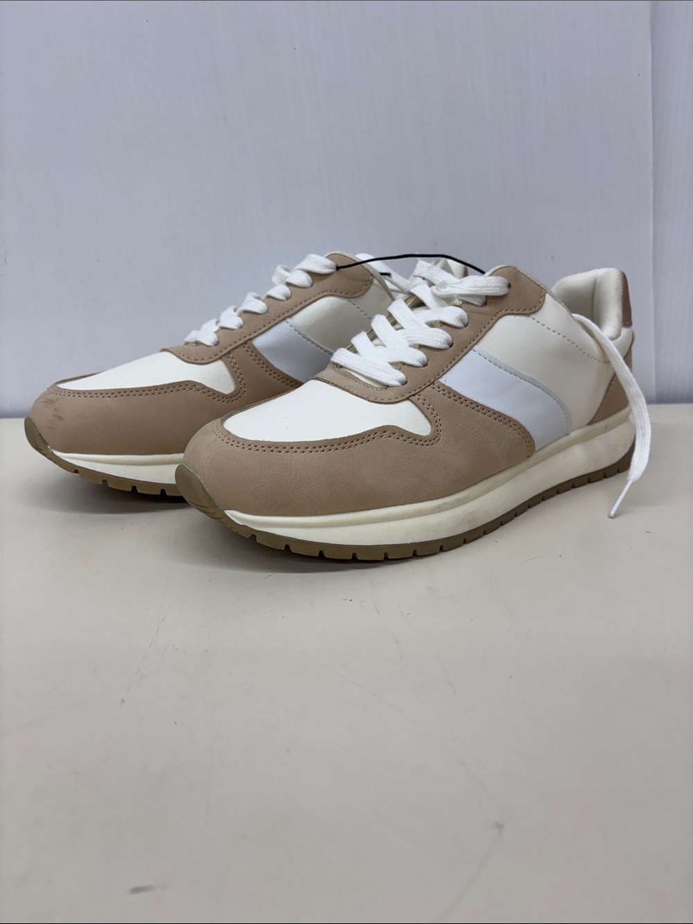 Time and Tru Beige and White Low-Top Sneakers